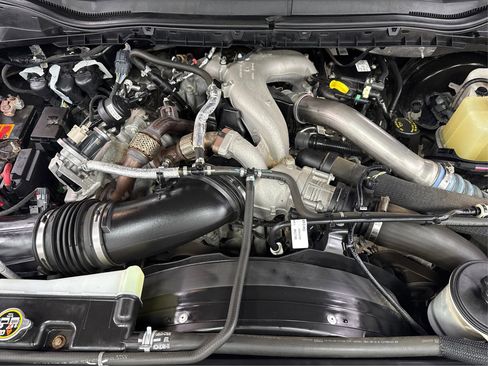 Used 2020 Ford F350 Lariat w/ Lariat Ultimate Package image 22