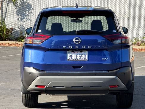 Certified 2023 Nissan Rogue SV image 5