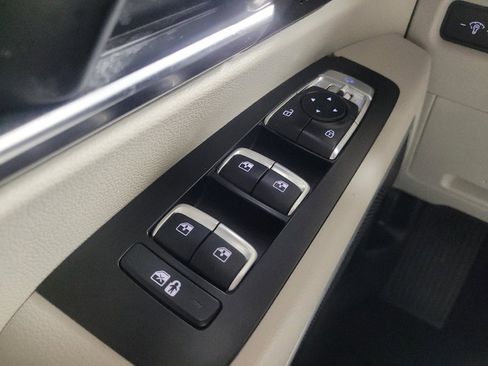 Used 2020 Kia Telluride EX w/ EX Premium Package FWD image 27