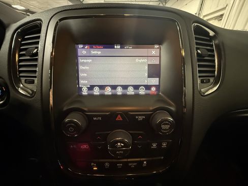 Used 2018 Dodge Durango GT image 38