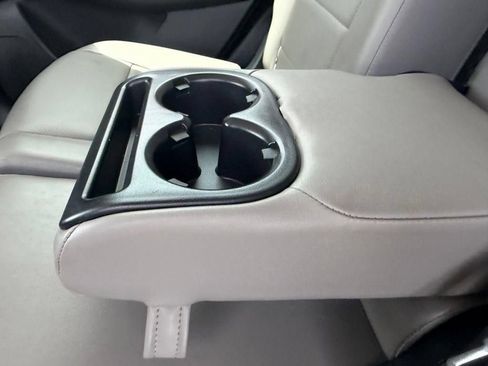 Used 2024 INFINITI QX50 Luxe w/ Accent Package FWD image 15