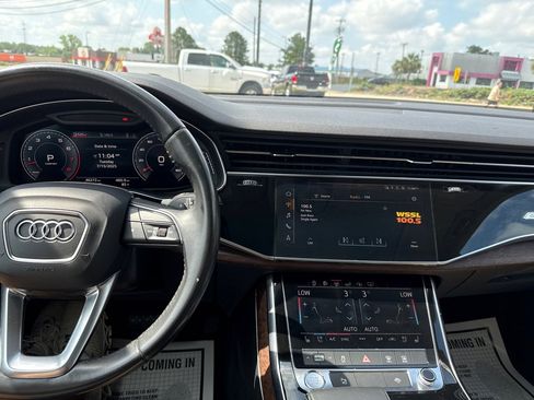 Used 2019 Audi Q8 Premium Plus image 7