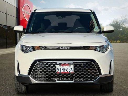 Used 2025 Kia Soul EX image 11