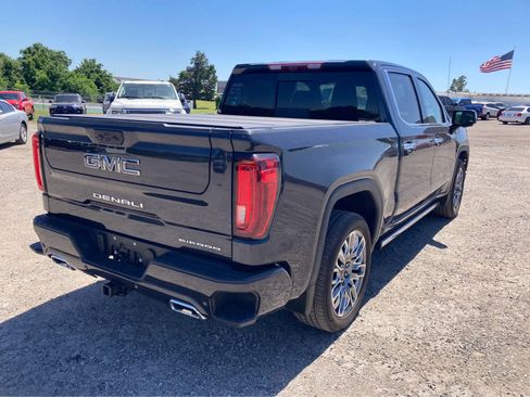 Used 2025 GMC Sierra 1500 Denali Ultimate AWD/4WD image 8