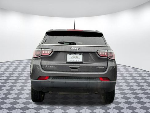 Used 2024 Jeep Compass Latitude image 6