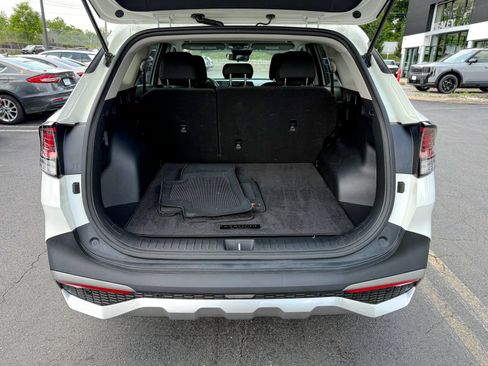 Used 2023 Kia Sportage LX AWD/4WD image 38