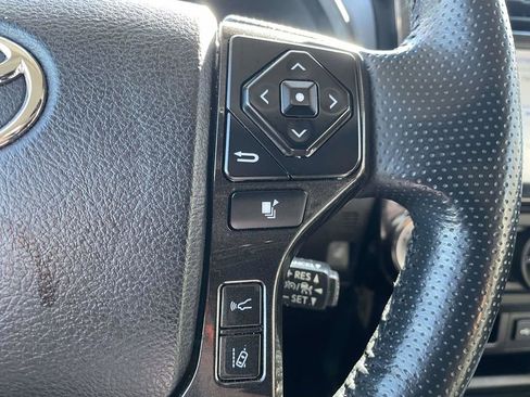 Used 2024 Toyota 4Runner TRD Off-Road Premium image 14
