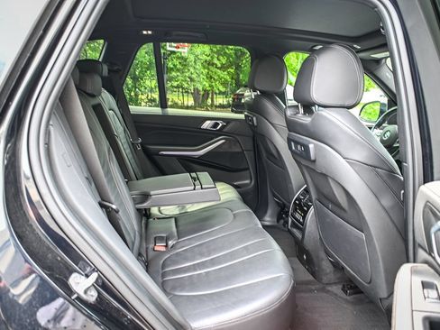 Used 2020 BMW X5 xDrive40i w/ M Sport Package AWD/4WD image 16