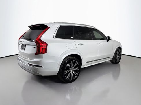 Certified 2022 Volvo XC90 T6 Inscription w/ Lounge Package AWD/4WD image 6