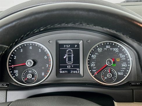 Used 2017 Volkswagen Tiguan Wolfsburg Edition image 12