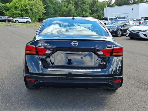 Certified 2023 Nissan Altima 2.5 SV AWD/4WD image 5