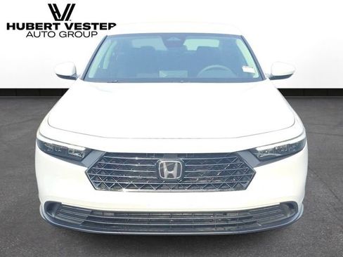 Used 2025 Honda Accord LX image 3
