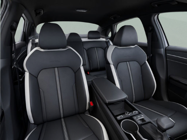 New 2026 Kia K5 GT-Line FWD image 16