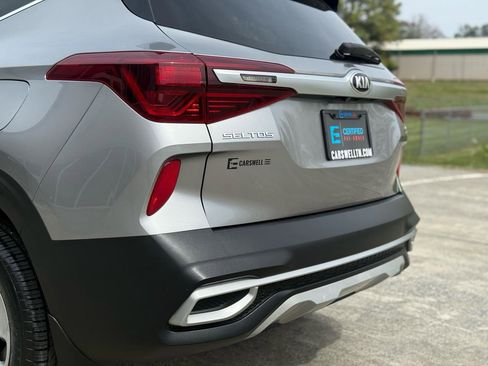 Used 2021 Kia Seltos S image 37