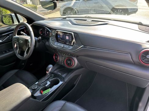 Used 2022 Chevrolet Blazer RS w/ Enhanced Convenience Package image 16
