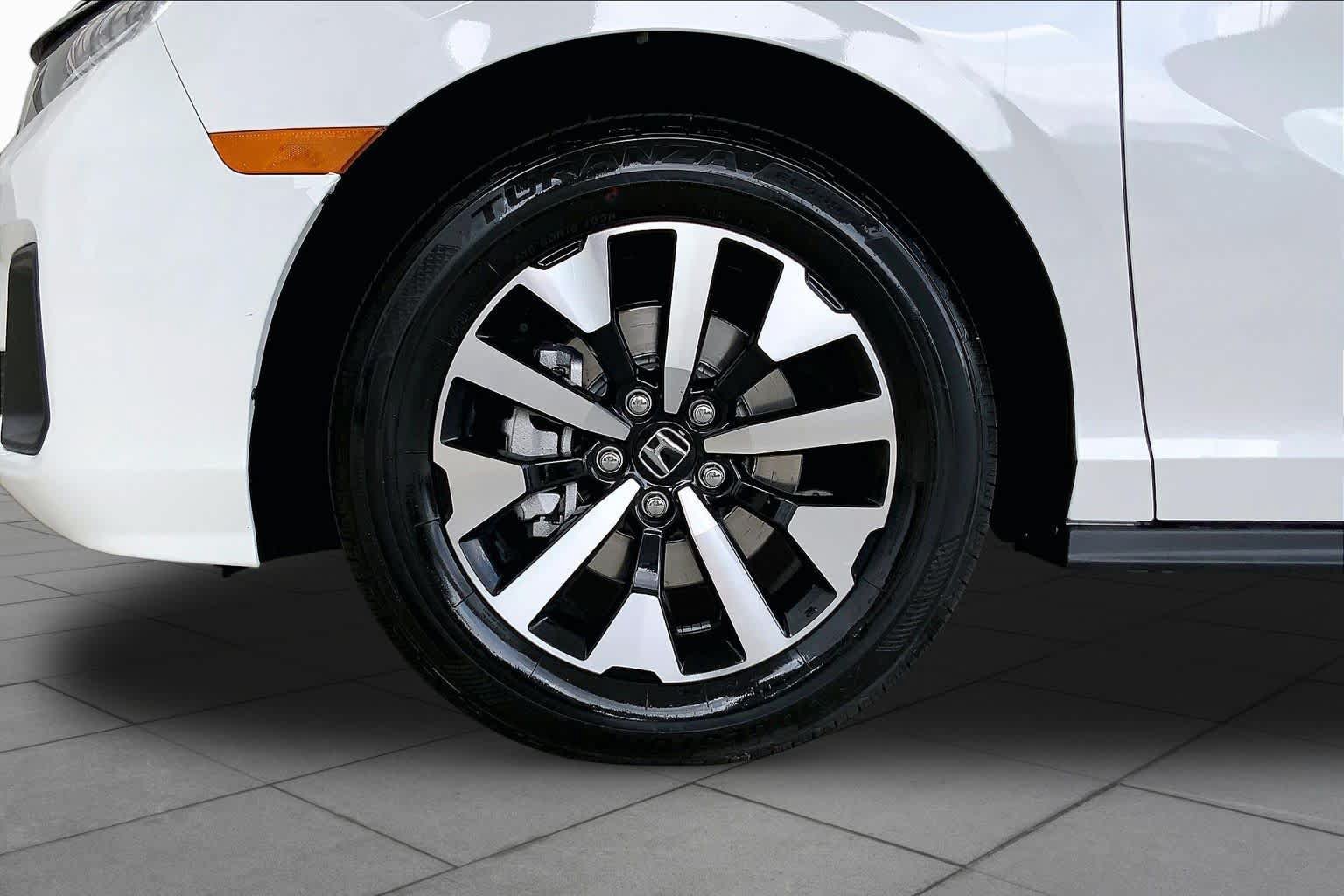 New 2027 Honda Odyssey EX-L image 13