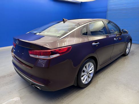 Used 2018 Kia Optima LX w/ Convenience Package image 7