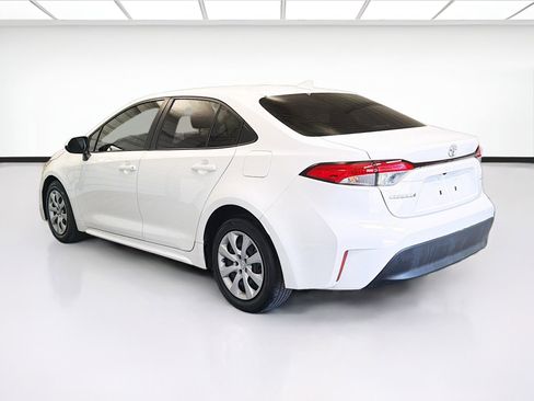 Used 2024 Toyota Corolla LE FWD image 6