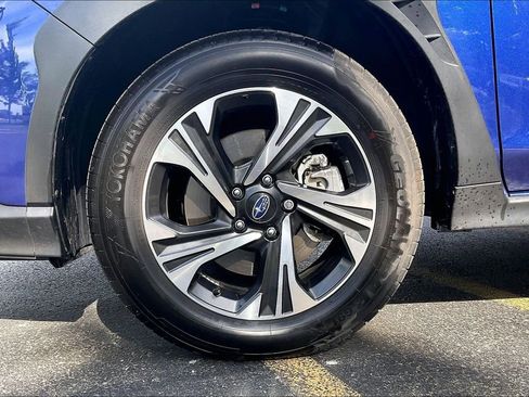 Certified 2024 Subaru Crosstrek 2.0i Premium AWD/4WD image 10