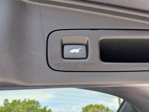 Used 2019 Honda CR-V EX-L image 14