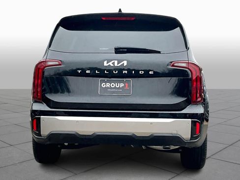 Used 2025 Kia Telluride LX image 5