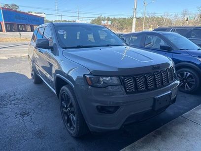 Used 2019 Jeep Grand Cherokee Altitude
