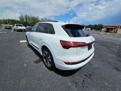 Used 2021 Audi e-tron Premium w/ Convenience Plus Package AWD/4WD image 6
