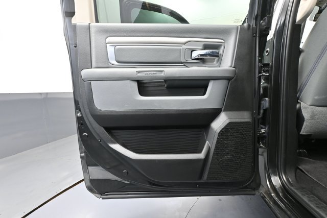 Used 2018 RAM 1500 Big Horn AWD/4WD image 25