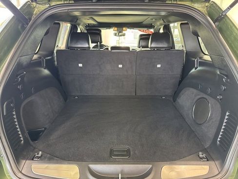 Used 2019 Jeep Grand Cherokee Trailhawk w/ Trailhawk Luxury Group image 8