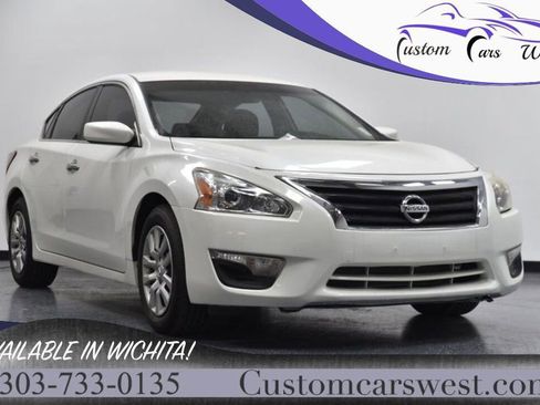 Used 2013 Nissan Altima 2.5 S image 1