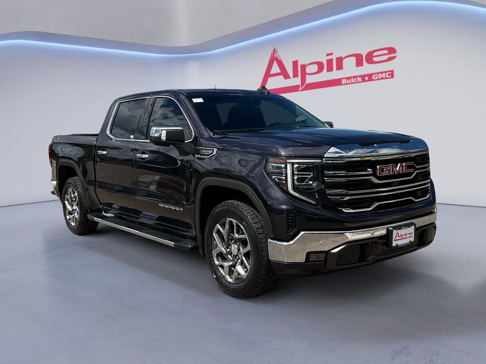 Certified 2024 GMC Sierra 1500 SLT w/ SLT Premium Plus Package AWD/4WD image 7