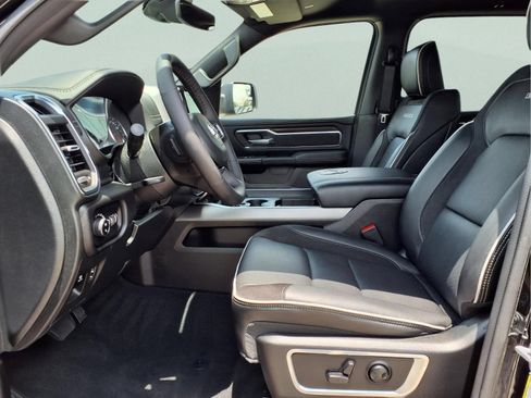 Used 2026 RAM 1500 Laramie AWD/4WD image 11