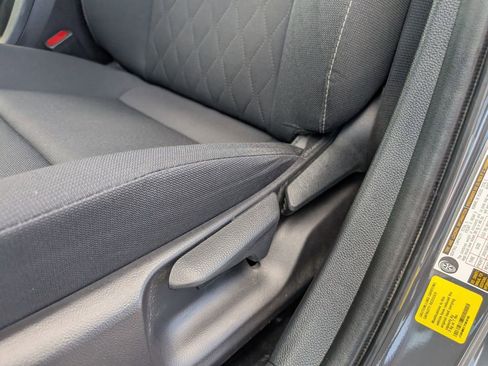 Used 2023 Toyota Corolla LE image 10