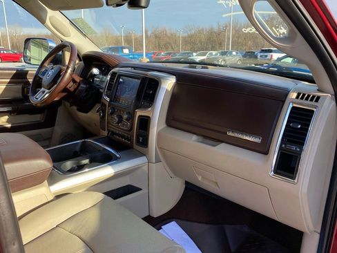 Used 2018 RAM 2500 Laramie image 30