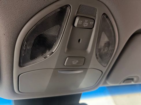 Used 2017 Hyundai Santa Fe SE w/ SE Premium Package 02 image 24