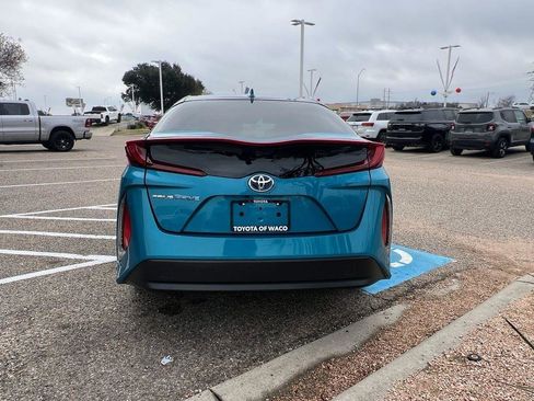 Used 2019 Toyota Prius Prime Premium image 4