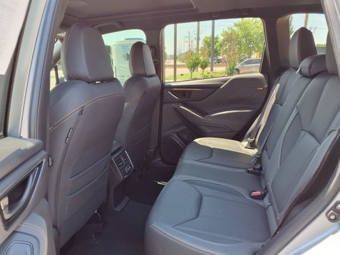 Used 2024 Subaru Forester Wilderness w/ Convenience Package AWD/4WD image 28