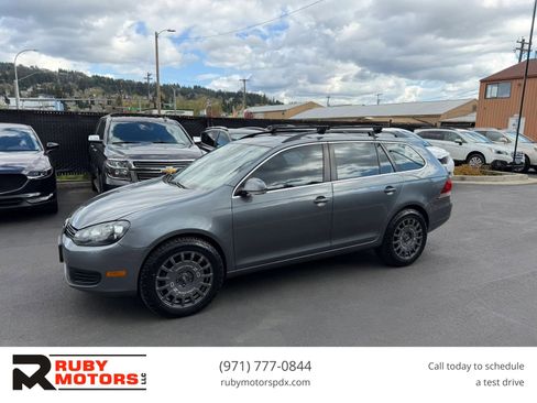 Used 2011 Volkswagen Jetta TDI w/ Wheel & Sunroof Pkg image 1