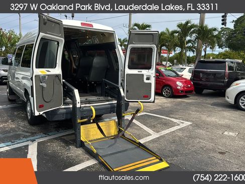 Used 2013 Ford E-250 and Econoline 250 Extended w/ PWR Group RWD image 14