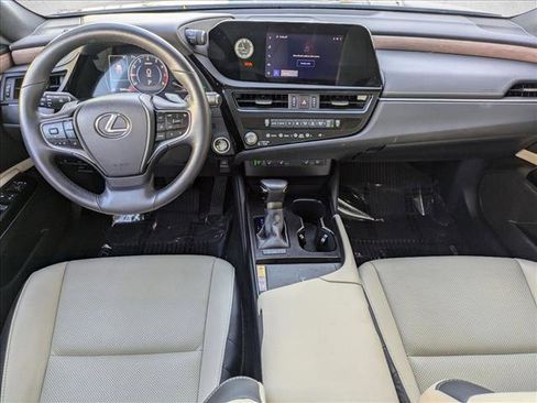 Used 2025 Lexus ES 350 w/ Premium Package image 17