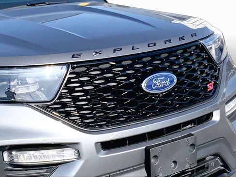 Used 2023 Ford Explorer ST w/ Equipment Group 401A AWD/4WD image 27
