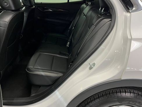 Used 2023 Buick Envision Essence image 21