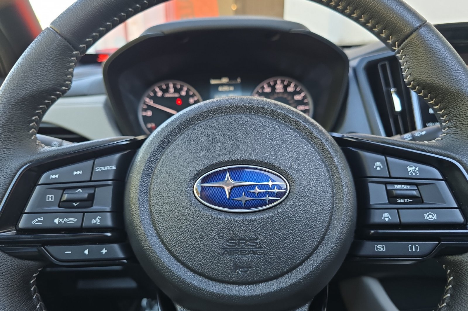 Used 2025 Subaru Forester Premium AWD/4WD image 23