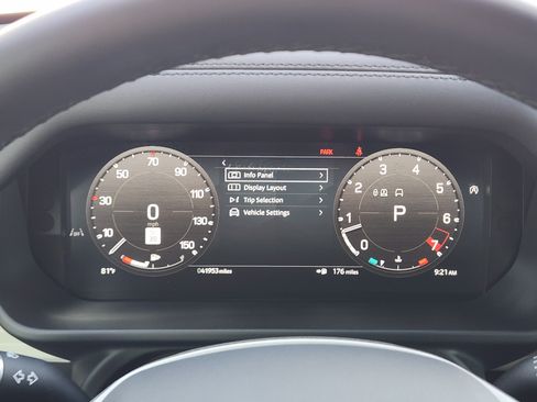 Used 2024 Land Rover Defender 110 S AWD/4WD image 18