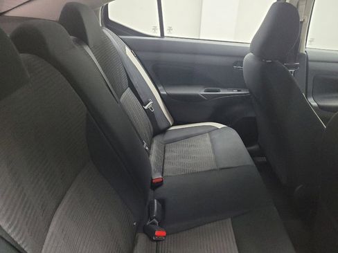 Used 2021 Nissan Versa SV image 19