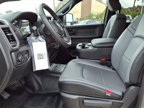 New 2026 RAM 5500 Tradesman w/ Chrome Appearance Group image 13