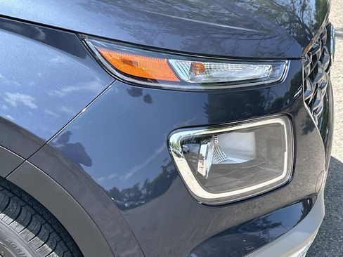 New 2026 Hyundai Venue SEL FWD image 10