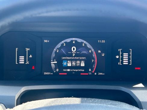 Certified 2025 Toyota 4Runner SR5 RWD image 33