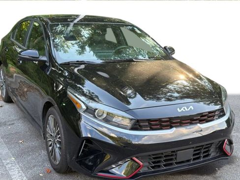 Used 2024 Kia Forte GT-Line w/ GT-Line Premium Package FWD image 7