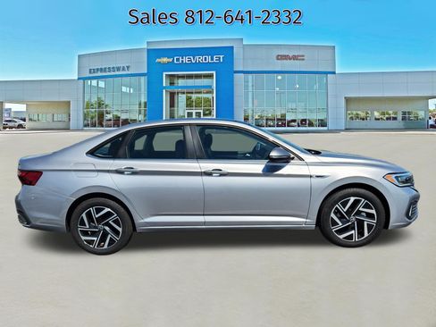 Used 2022 Volkswagen Jetta SEL FWD image 8